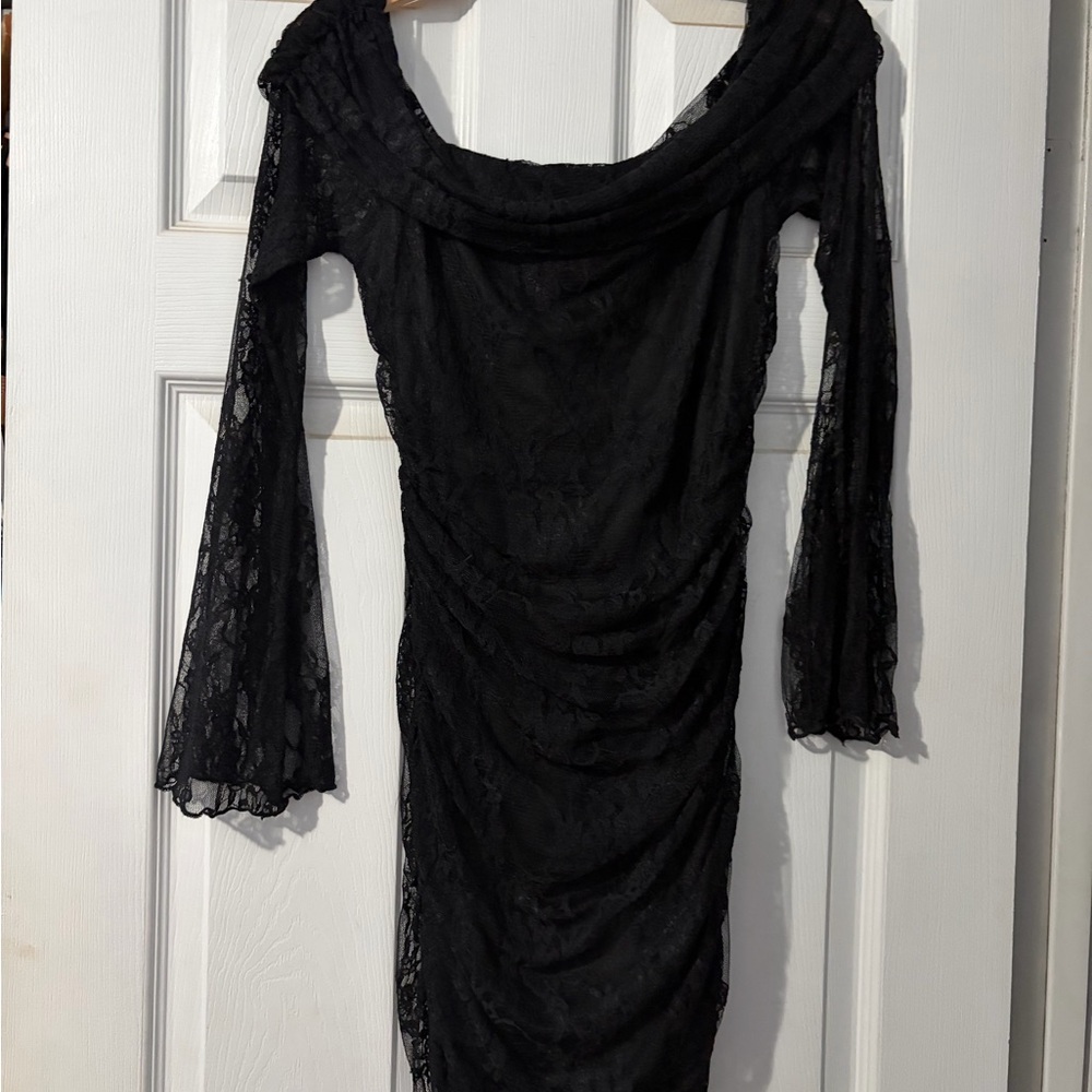 SHEIN Black Lace Off-Shoulder Long Sleeve Bodycon Dress
